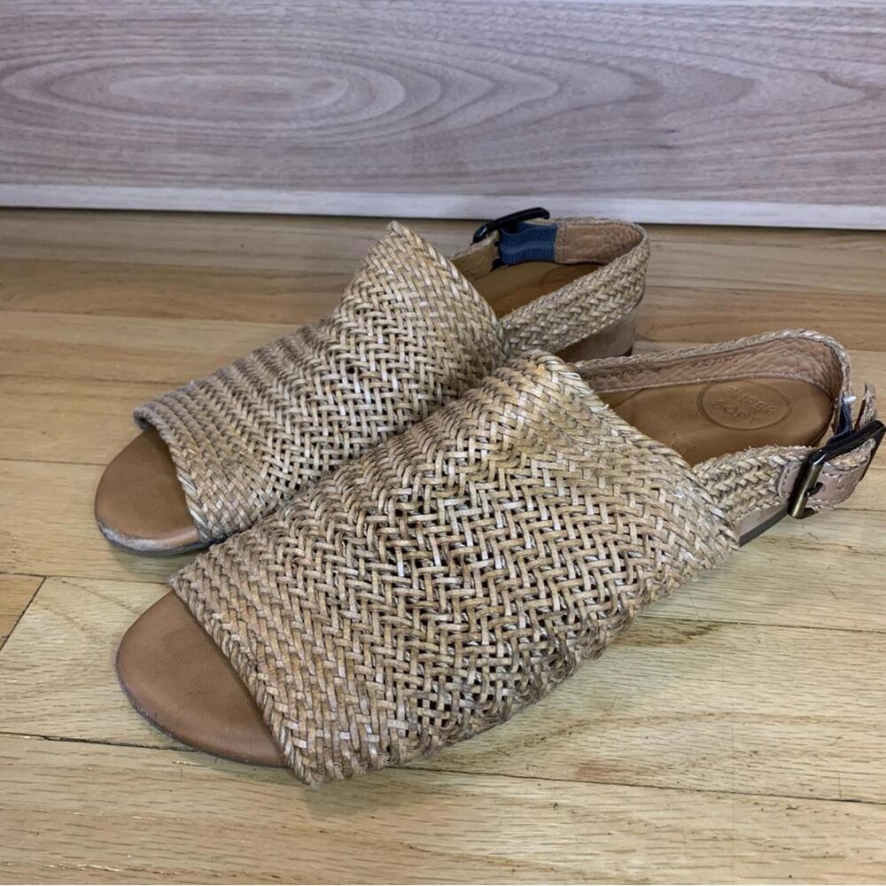 Paul Green Helena Woven Leather Block Heel Sandal - Size 6.5